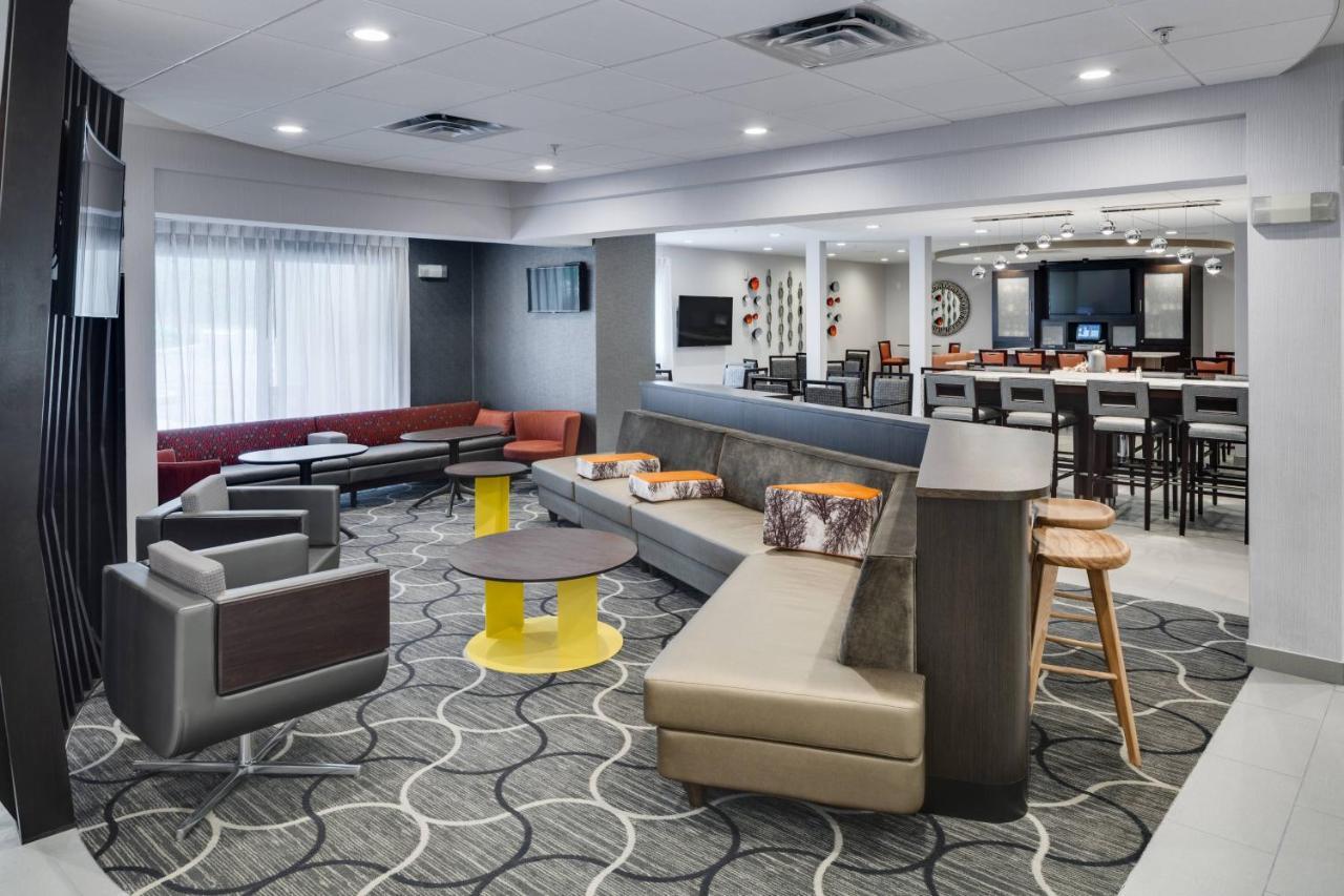 Springhill Suites Milford Eksteriør billede