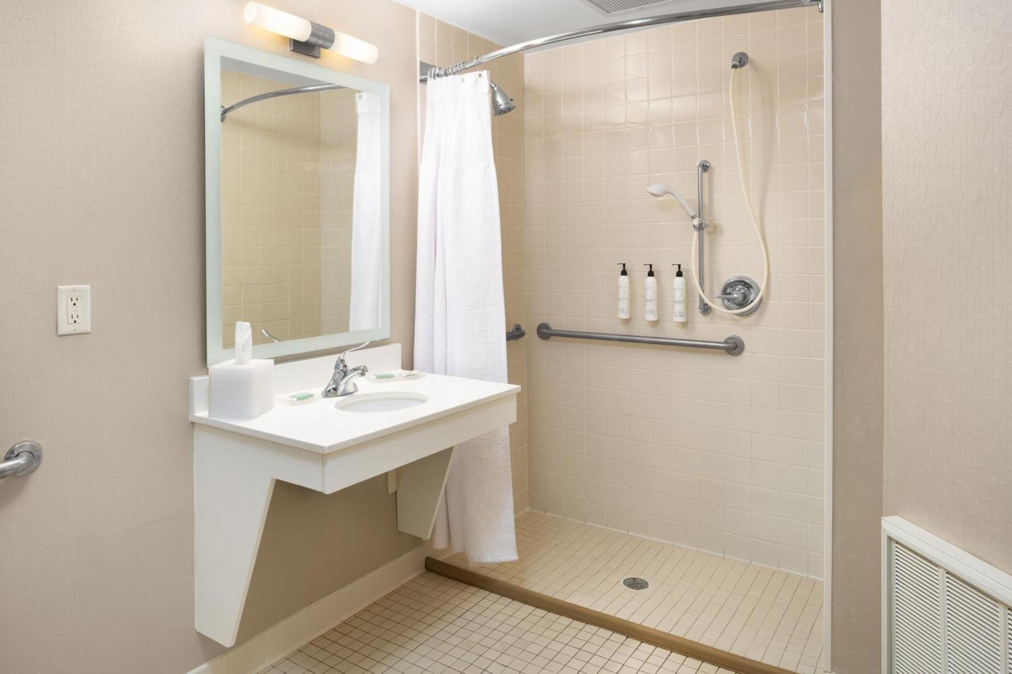 Springhill Suites Milford Eksteriør billede