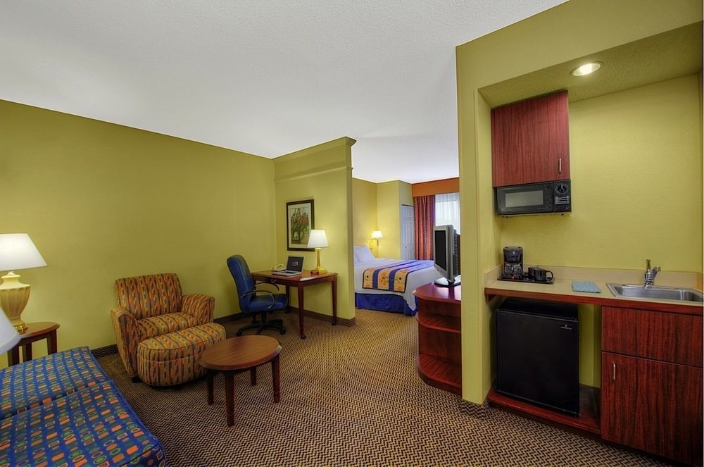 Springhill Suites Milford Eksteriør billede